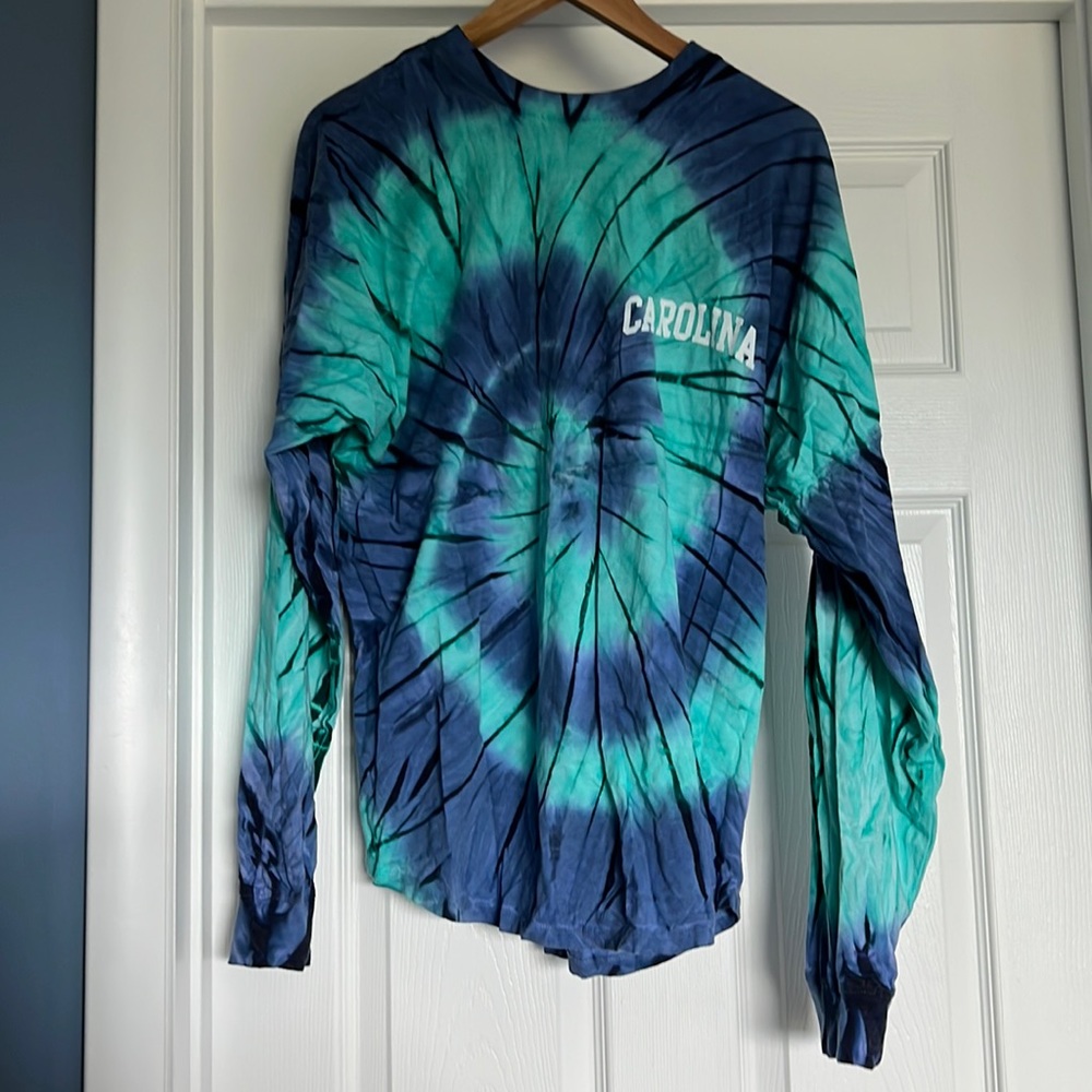 NEVER WORN UNISEX CAROLINA LONG SLEEVE SIZE SMALL TYE DYE